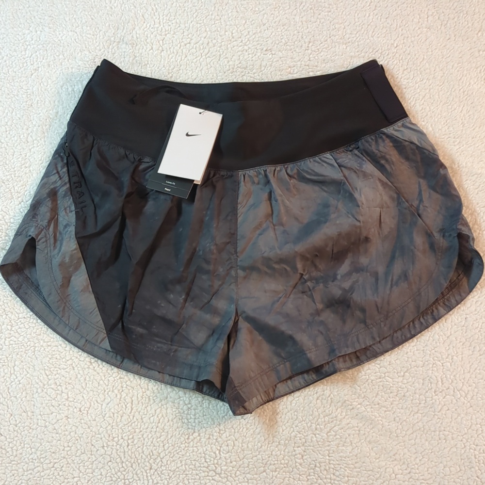 Nike Running Shorts Trail Black & Charcoal Patterned Women’s Athletic Shorts